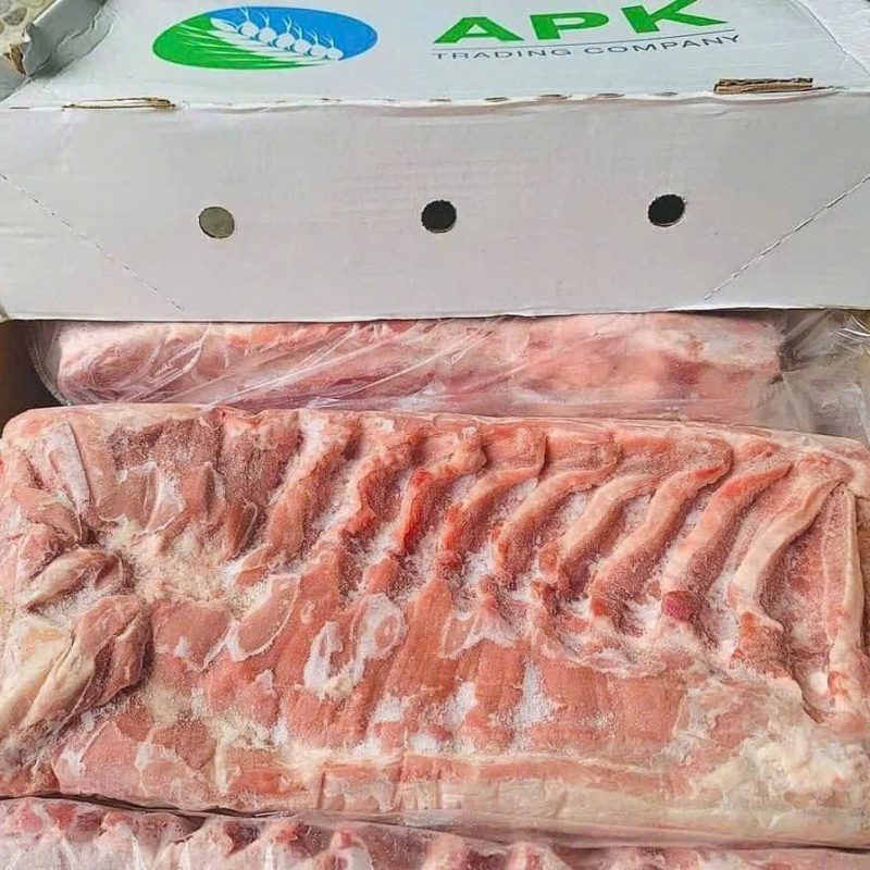 ba chỉ heo rút sườn Nga