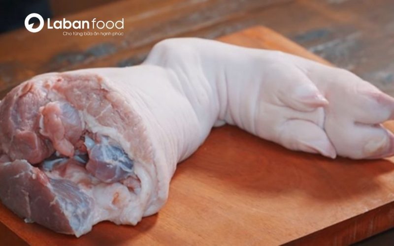 Hướng dẫn chọn bắp giò heo tươi ngon để hầm