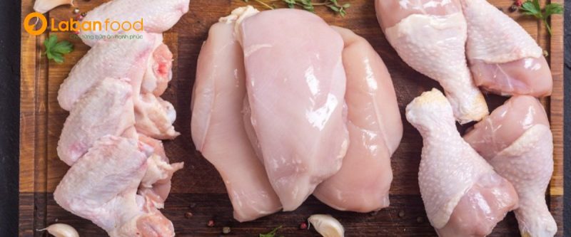 Thịt gà nhập khẩu có quy trình kiểm tra ATVSTP nghiêm ngặt