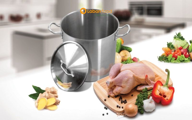 bí quyết luộc gà không bị nứt