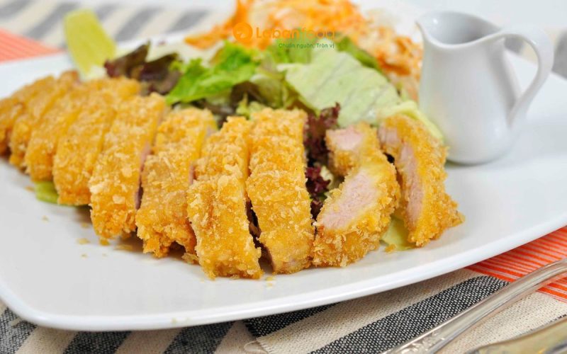 viêm amidan ăn thịt bò được không