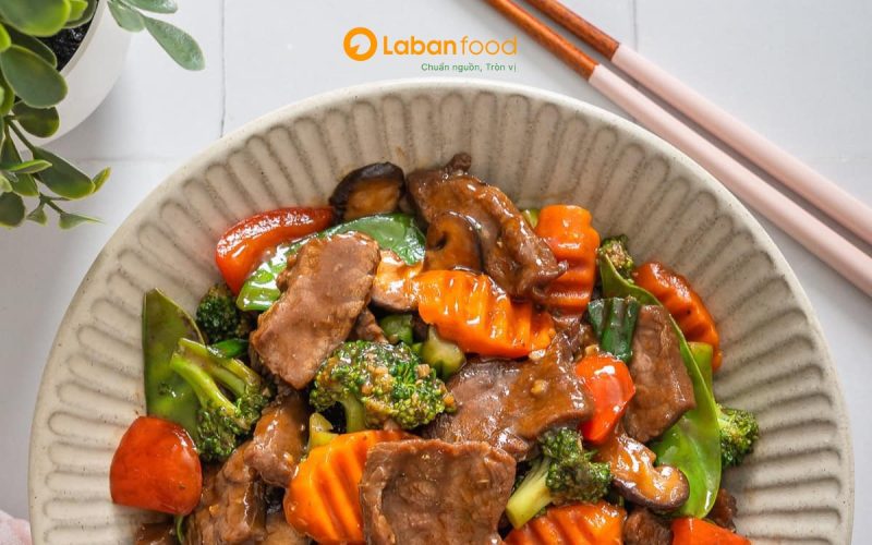 ăn thịt bò có bị nhức chân không