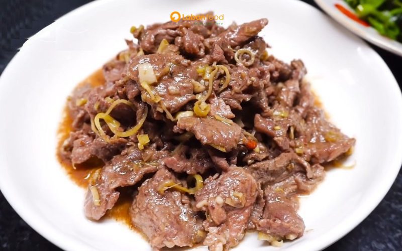 nổi mề đay ăn thịt bò được không