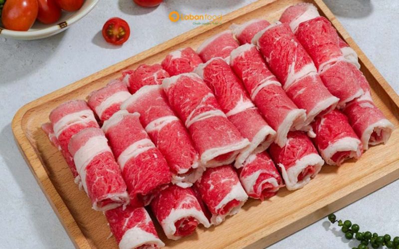 ba chỉ bò Mỹ xào hành tây