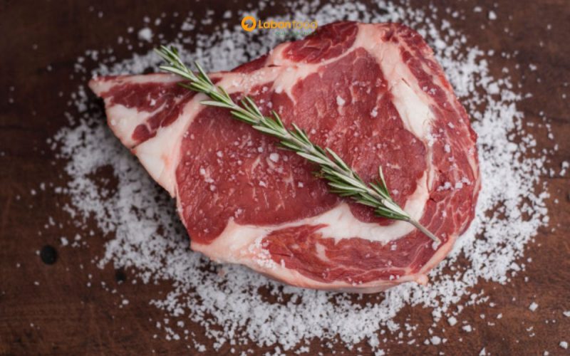 bà đẻ ăn thịt bò được không