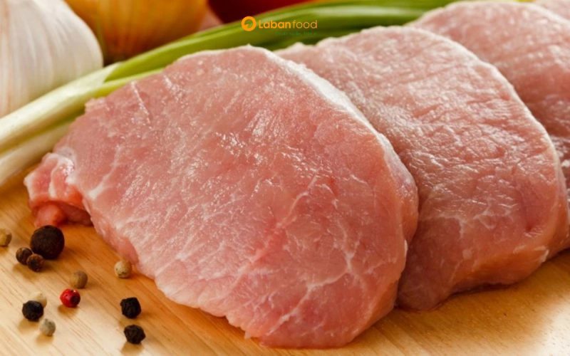 trẻ mấy tháng ăn được thịt lợn