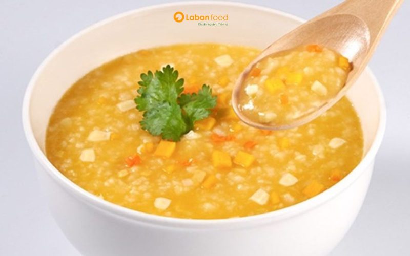 trẻ mấy tháng được ăn thịt heo