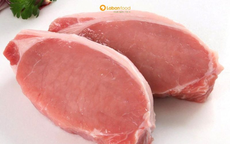 bị thủy đậu có được ăn thịt heo không