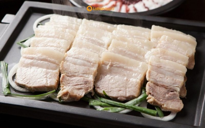 bị vết thương hở có nên ăn thịt bò không