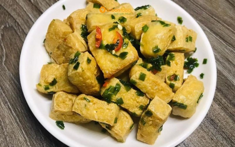 bị vết thương hở ăn thịt bò được không