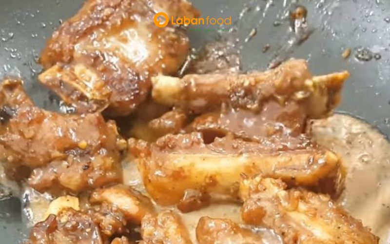 sườn bò mỹ sốt tiêu đen