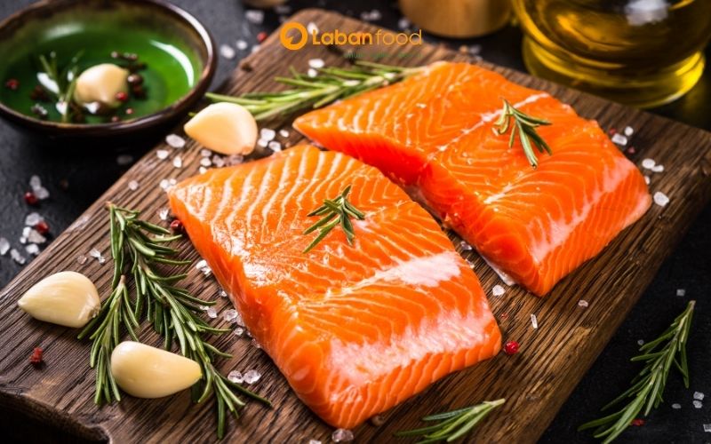 cá hồi phi lê nướng​