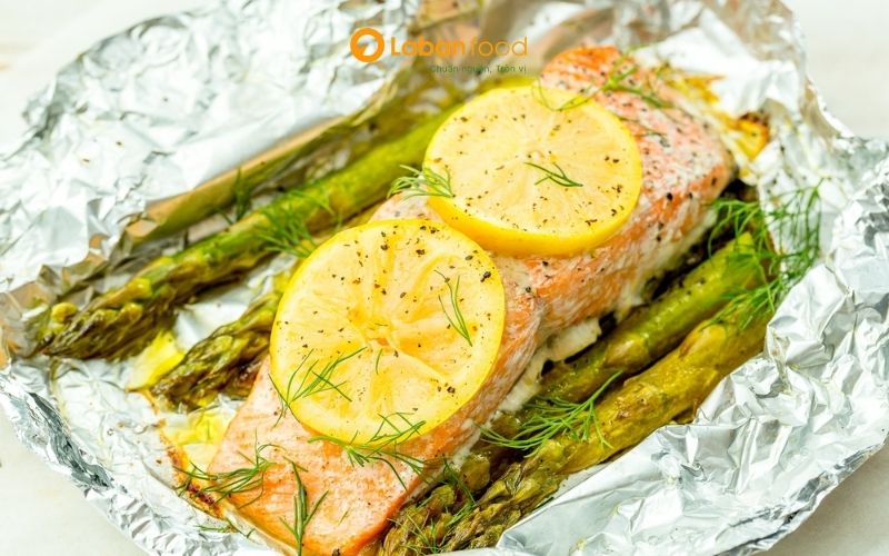 cá hồi phi lê nướng​