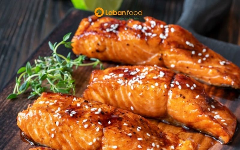 cá hồi phi lê nướng​