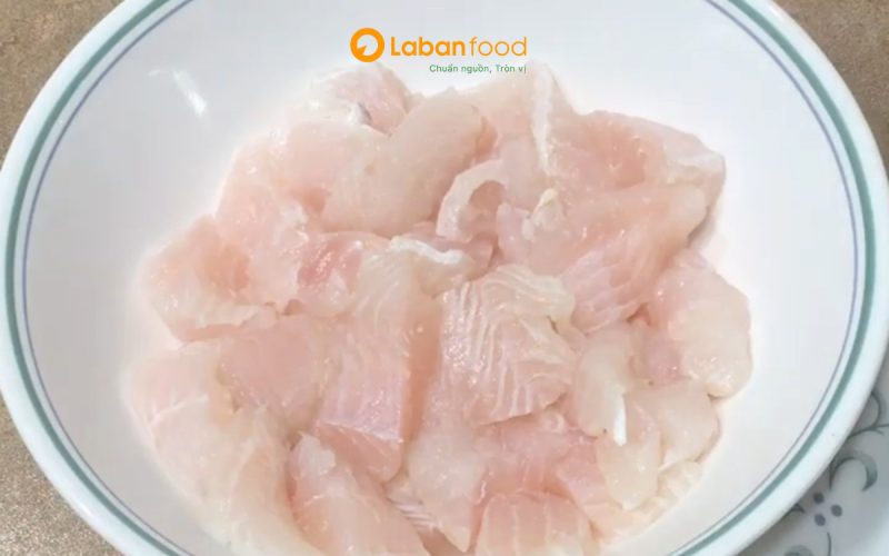 cách chiên cá basa phi lê​