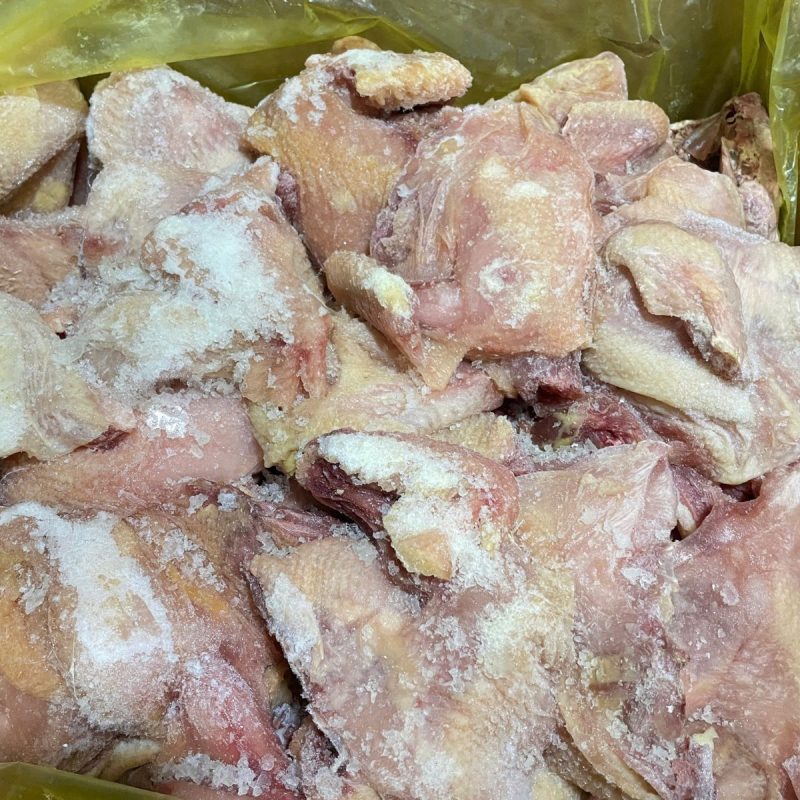 thịt gà cắt miếng