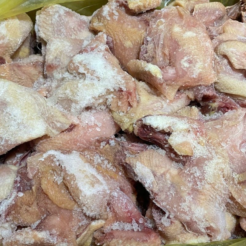 thịt gà cắt miếng