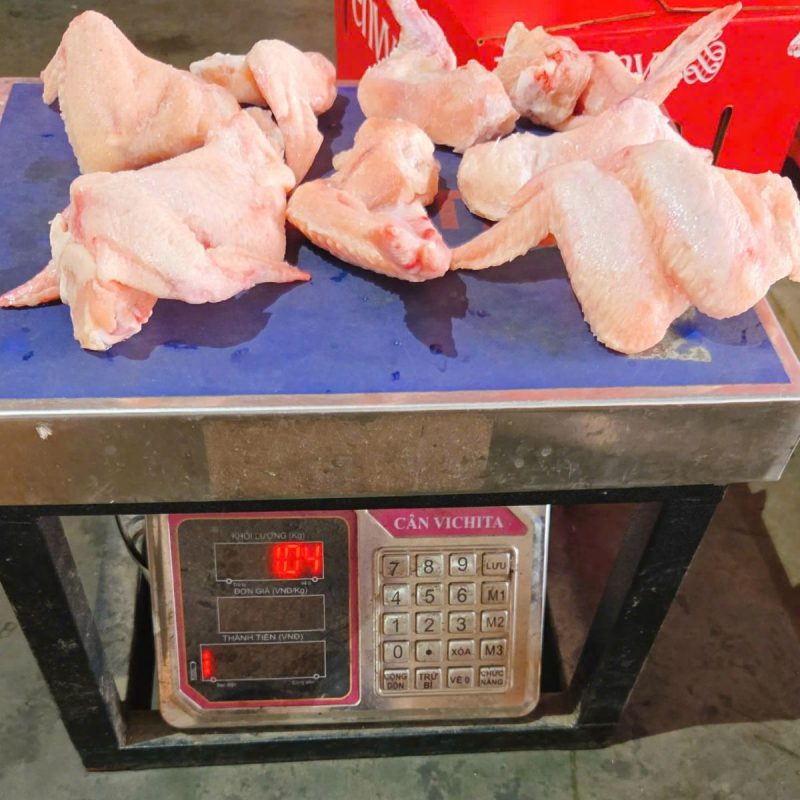 cánh gà xếp lớp Sebastian