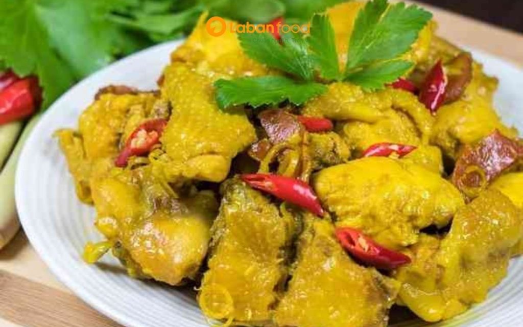 Thịt gà và thịt bò có kỵ nhau không?