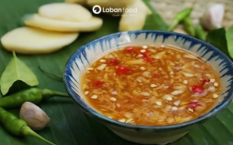 Nước mắm gừng chua ngọt đậm đà cách làm bắp trâu trần
