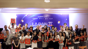 la bàn corp kỷ niệm 11 năm sinh nhật