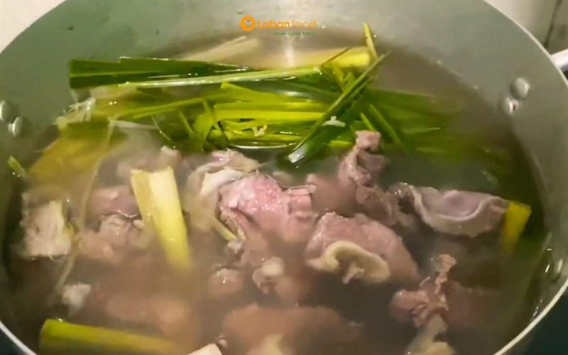 cách hầm thịt trâu ngon